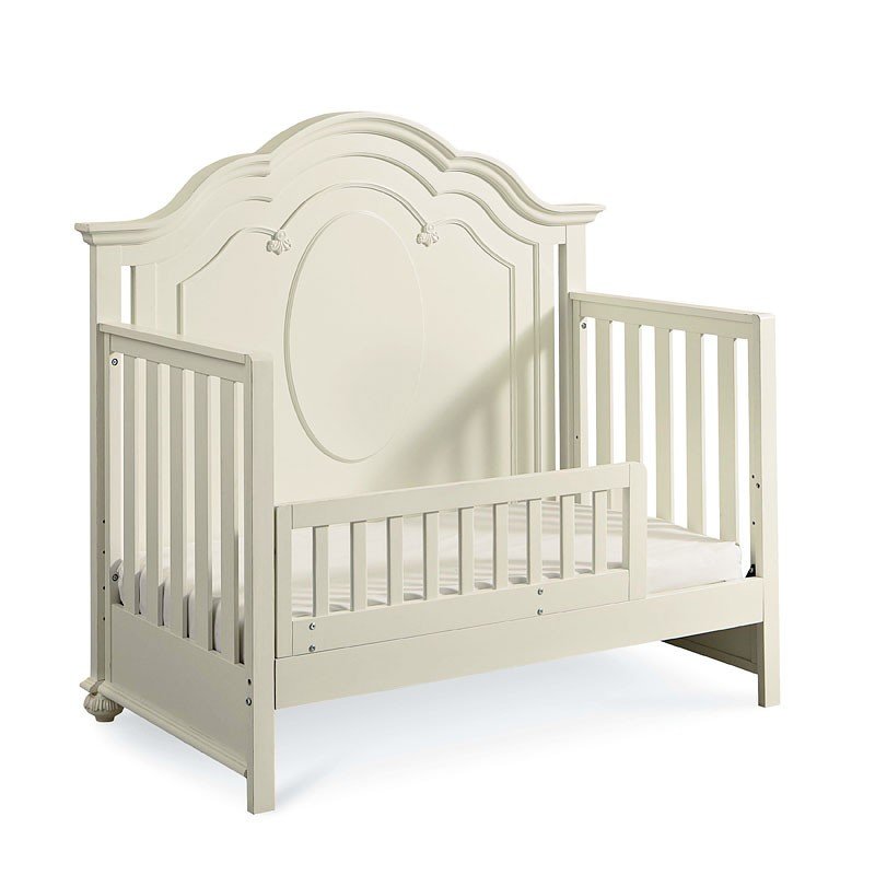 Charlotte Grow With Me Convertible Crib Legacy Classic Kids