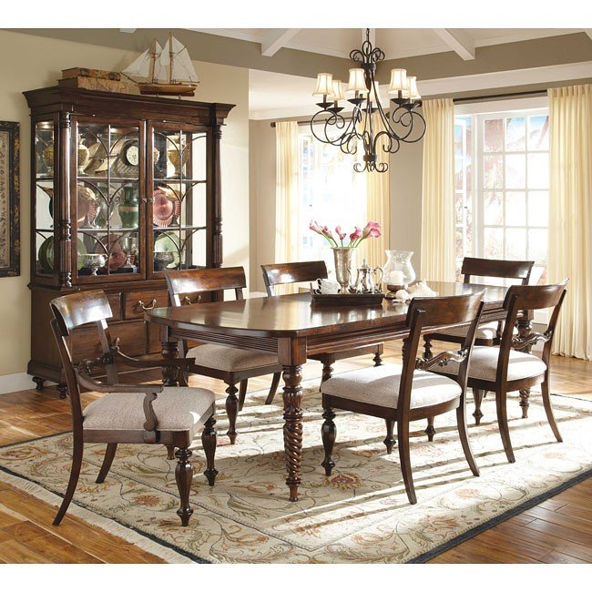 Moonlight Bay Victoria Dining Room Set W/ Havers Chairs Kincaid ...