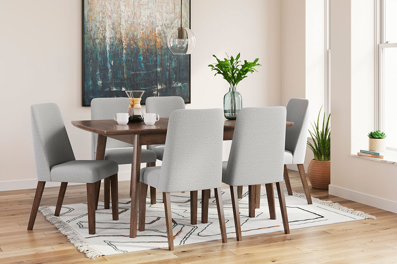 Lyncott Dining Room Set W/ Light Gray Chairs Signature Design