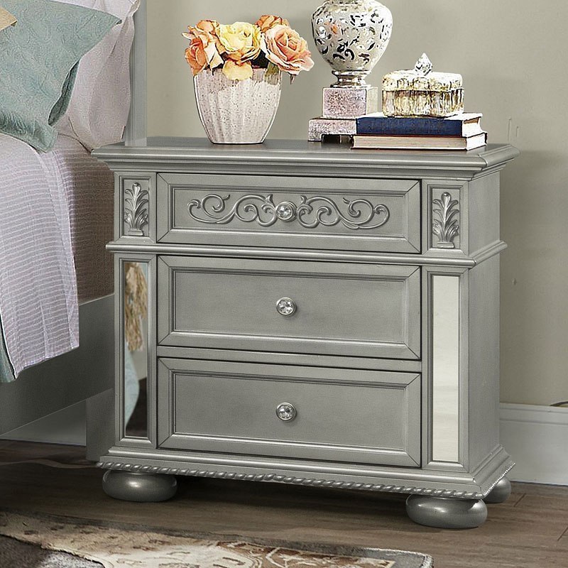 Diana Poster Bed (Silver) Global Furniture Furniture Cart