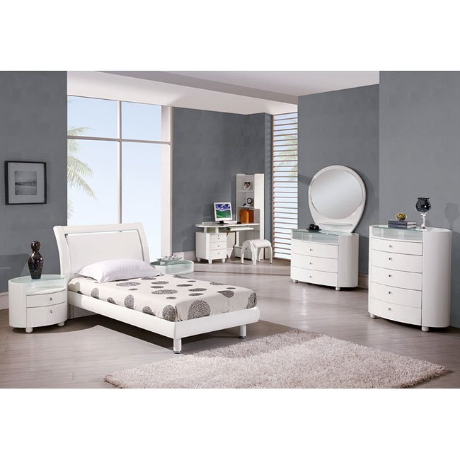 Emily White Kids Platform Bedroom Set