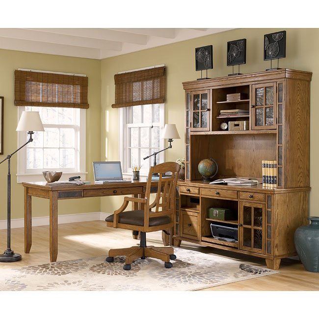 Kinley Home Office Set W/ Large Hutch Credenza Signature Design ...