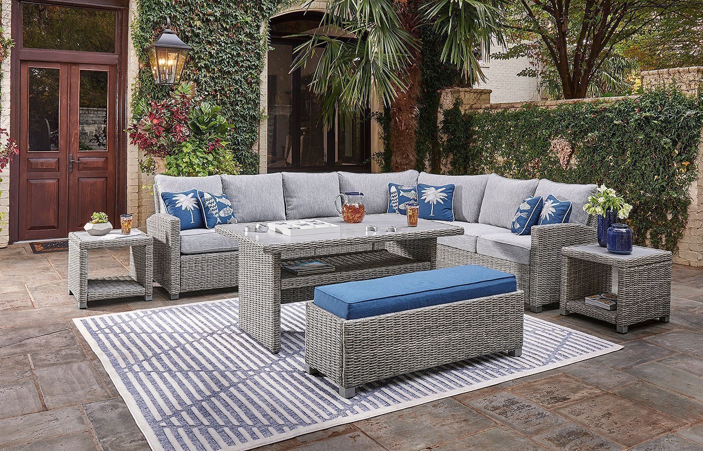 Naples Beach Modular Outdoor Seating Set Signature Design | Furniture Cart