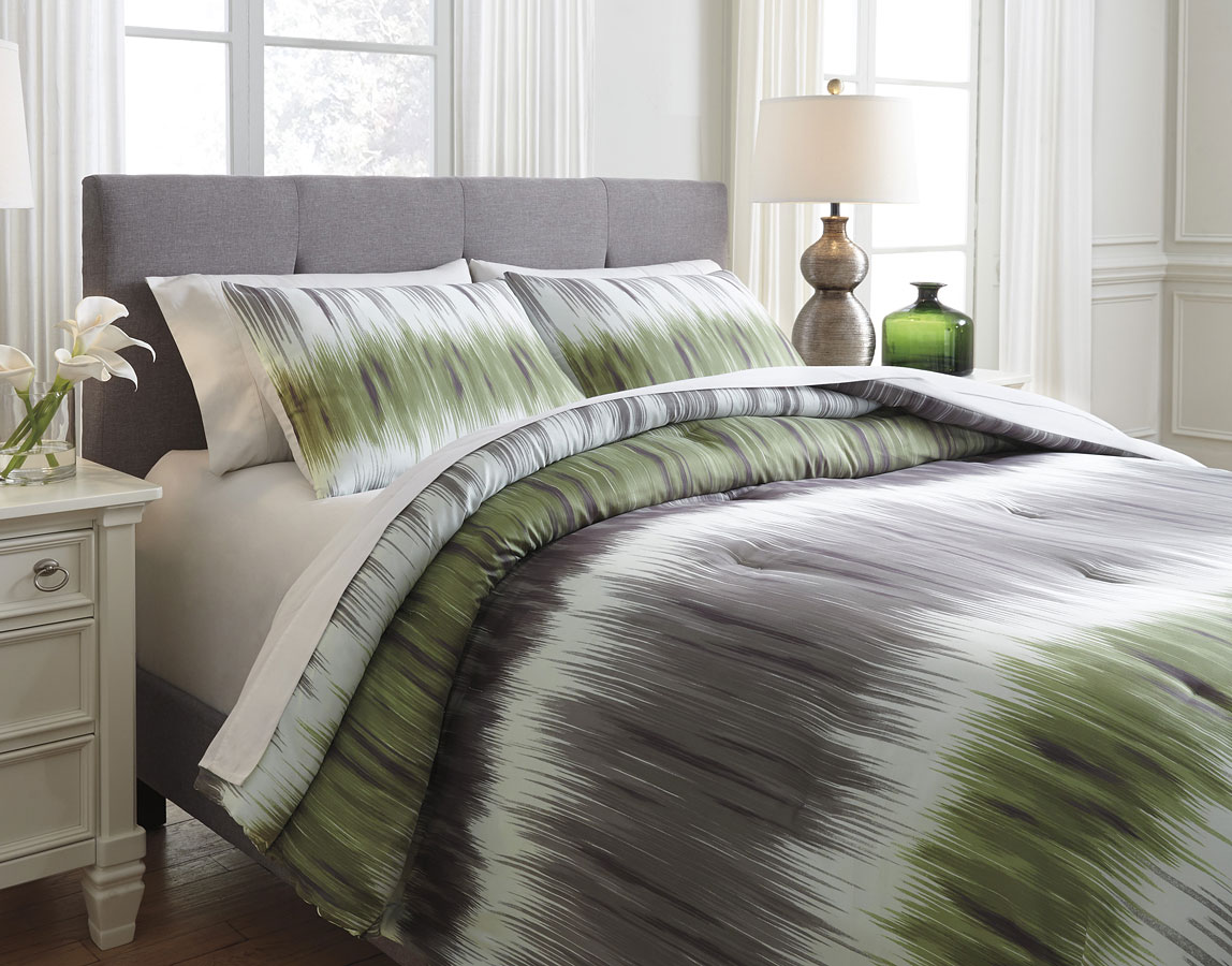 Agustus Gray And Green Comforter Set Signature Design ...