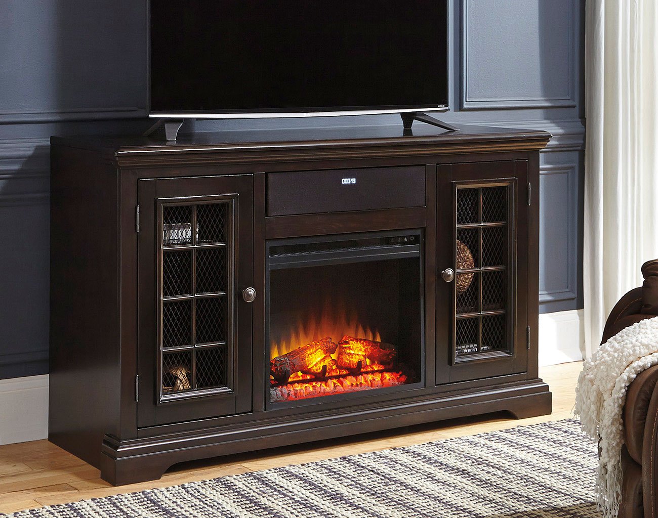 Willenburg Large Tv Stand W Fireplace And Audio Option Signature