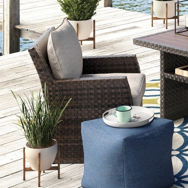 Salceda Outdoor Lounge Chair Signature Design Furniture Cart